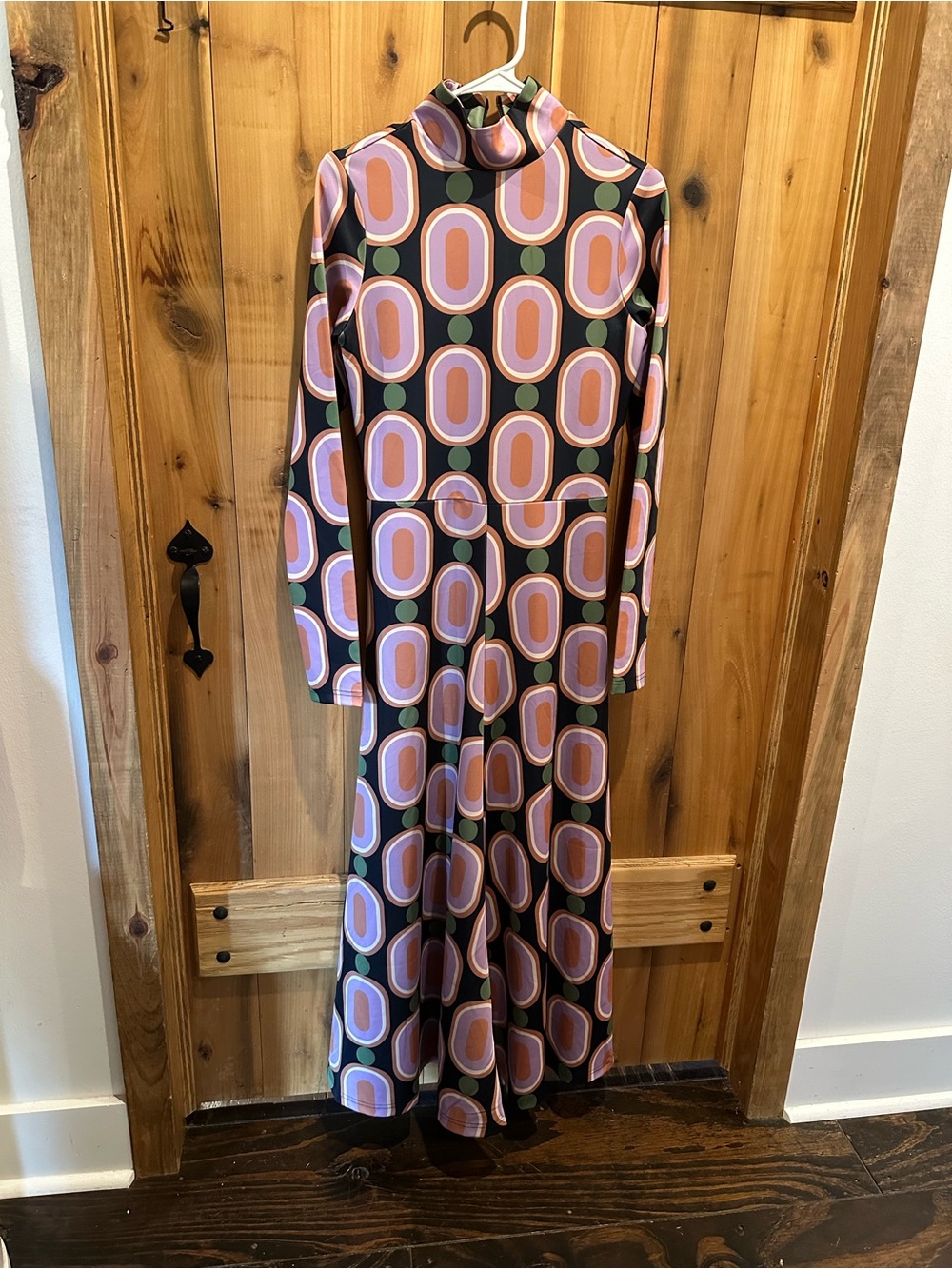 Vintage-Inspired Geometric Long Sleeve Maxi Dress in Pink and Olive